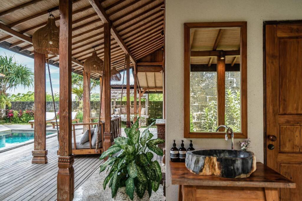 The Padang Villa Jungle Escape 5 Mins Drive From Uluwatu'S Beaches Экстерьер фото