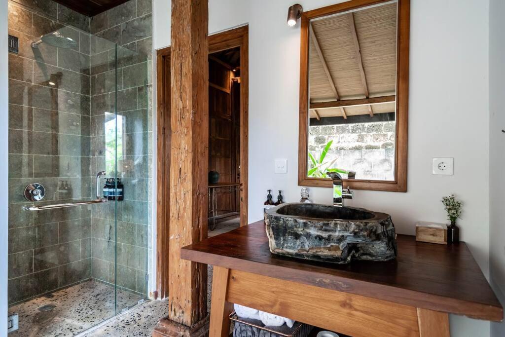 The Padang Villa Jungle Escape 5 Mins Drive From Uluwatu'S Beaches Экстерьер фото